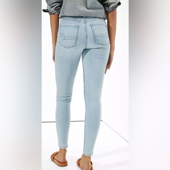 American Eagle - Picture 2 of 12